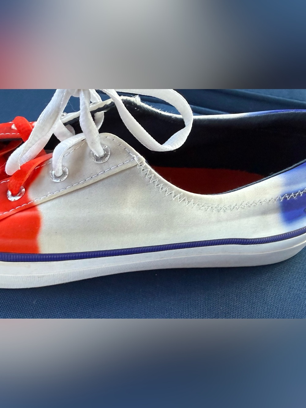 Sperry x Popsicle Crest Vibe Firecracker Sneakers in Red, White & Blue - Picture 9 of 10